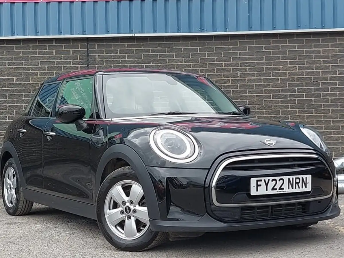 2022-mini-cooper-15-cooper-classic-hatchback-5d-big-0