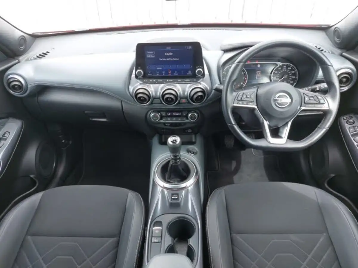 2022-nissan-juke-10-dig-t-tekna-big-3