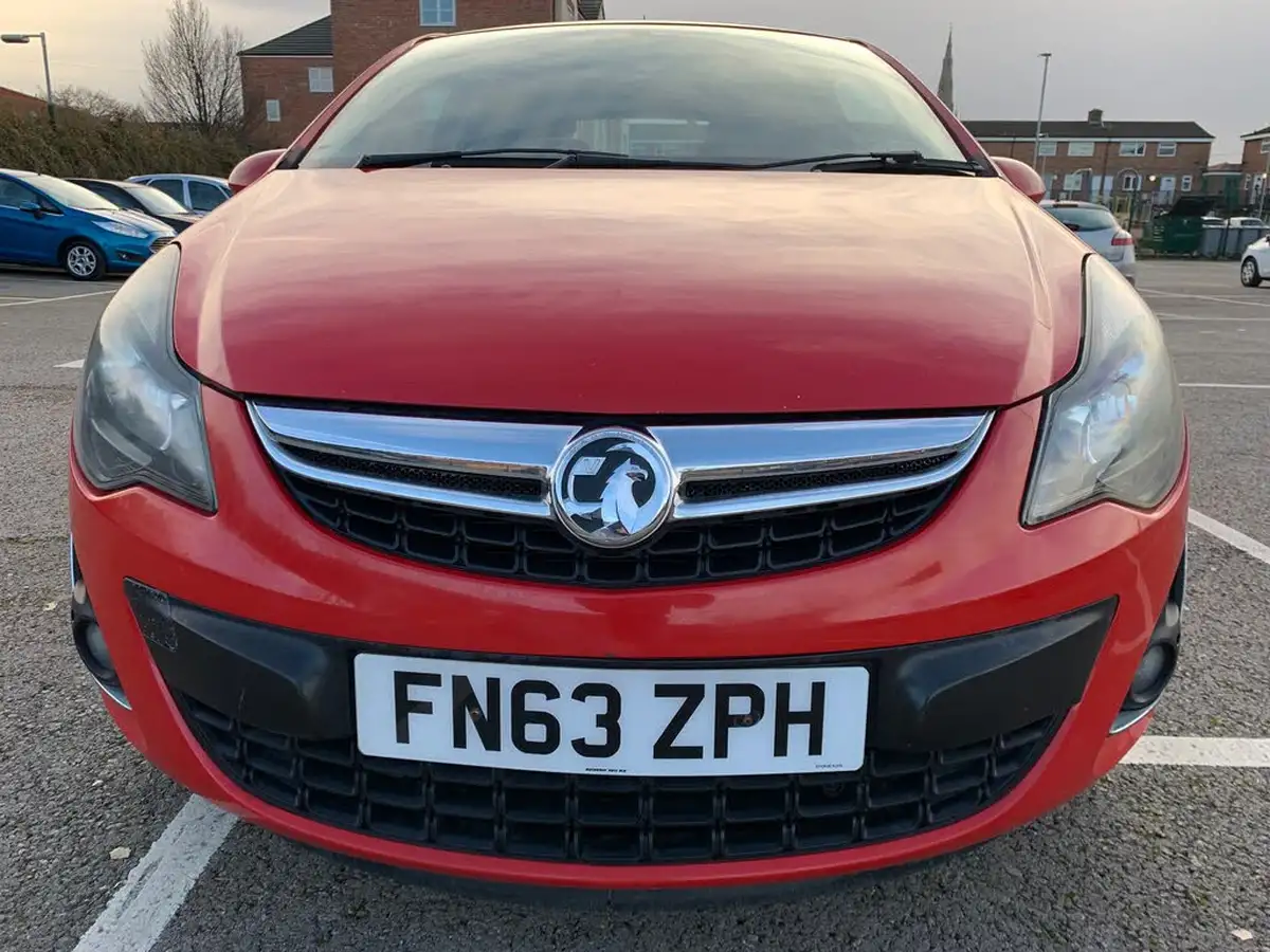 2013-vauxhall-corsa-12-energy-16v-3d-big-2