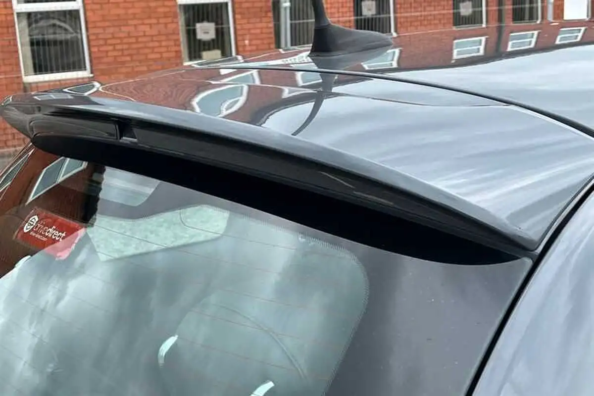 2019-fiat-500-12-sport-big-39