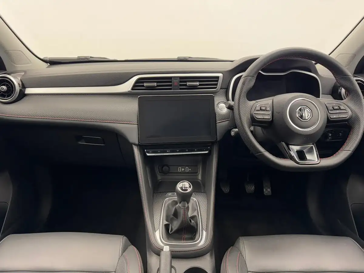 2024-mg-zs-suv-10t-gdi-exclusive-big-9