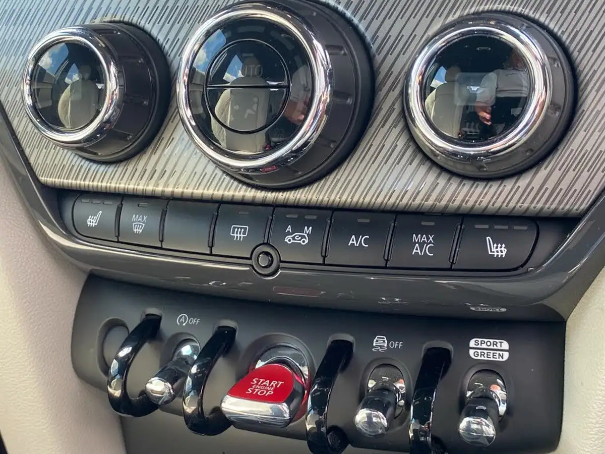 2023-mini-countryman-15-cooper-exclusive-premium-big-13