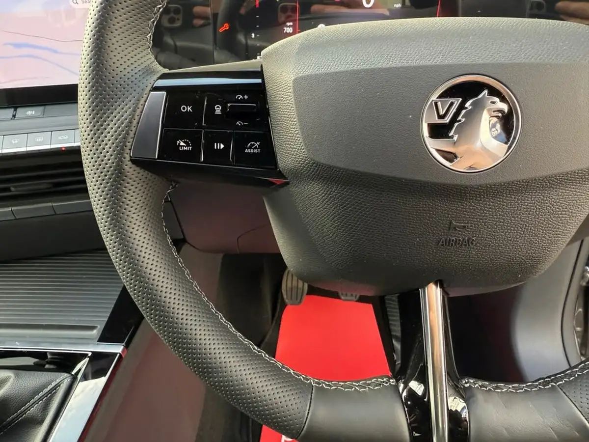 2024-vauxhall-astra-12-turbo-gs-130ps-hatchback-big-67