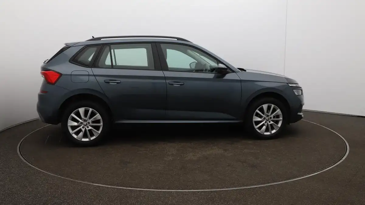 2021-skoda-kamiq-10-tsi-se-109ps-dsg-big-48