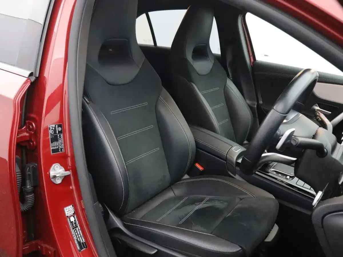 2022-mercedes-benz-a-class-13-a180-amg-line-executive-edition-hatchback-5d-7g-dct-big-13