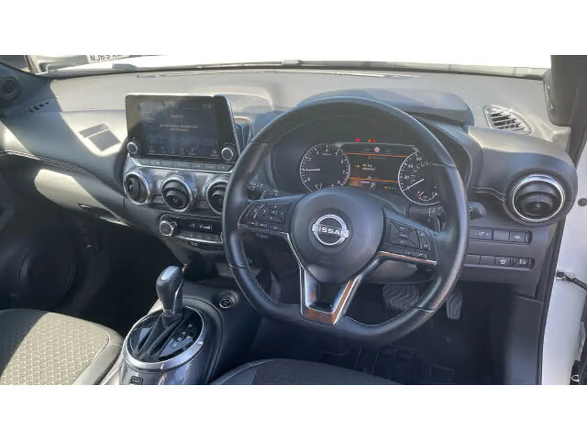 2023-nissan-juke-10-dig-t-n-connecta-dct-big-10