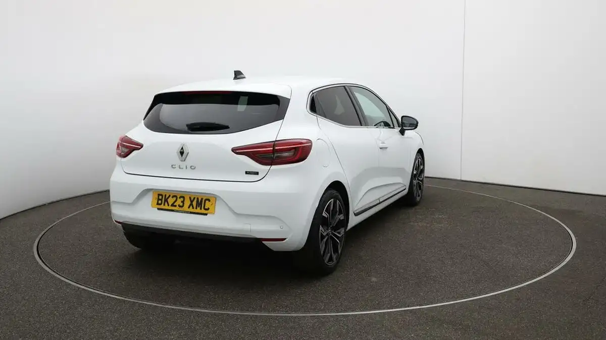 2023-renault-clio-16-techno-big-54