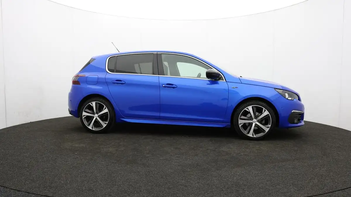 2021-peugeot-308-15-bluehdi-gt-premium-eat8-big-43