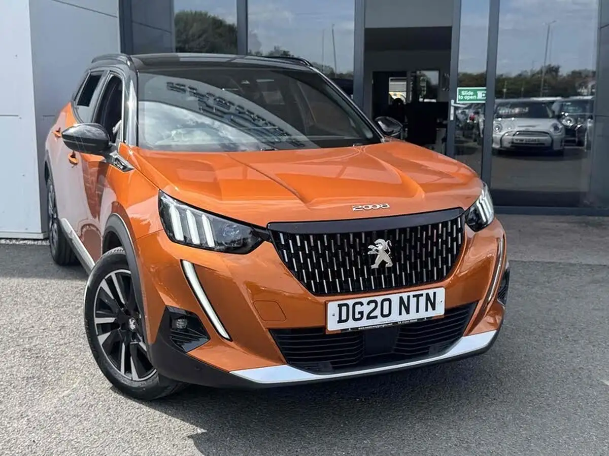 2020-peugeot-2008-suv-12-puretech-gt-line-eat8-big-5