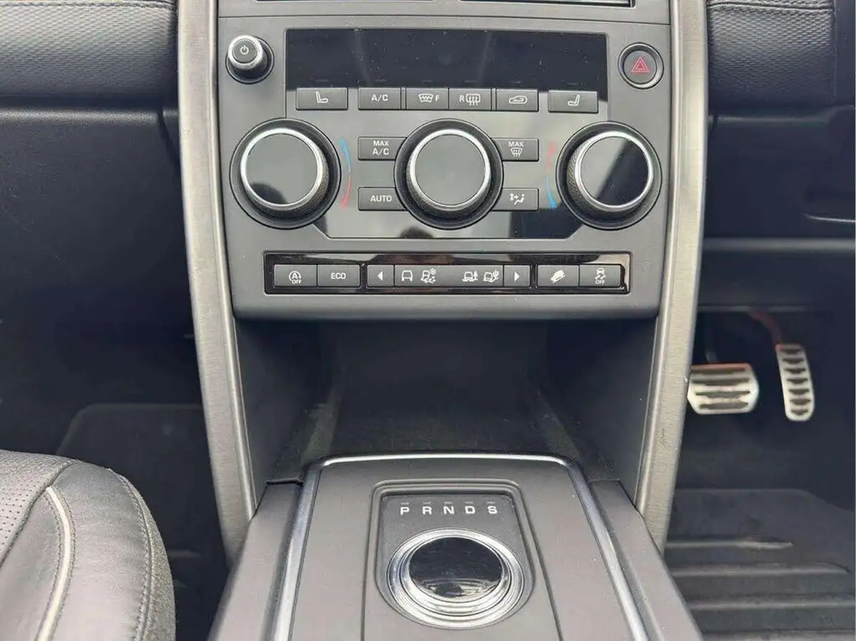 2018-land-rover-discovery-sport-20td4-hse-dynamic-lux-182ps-big-37