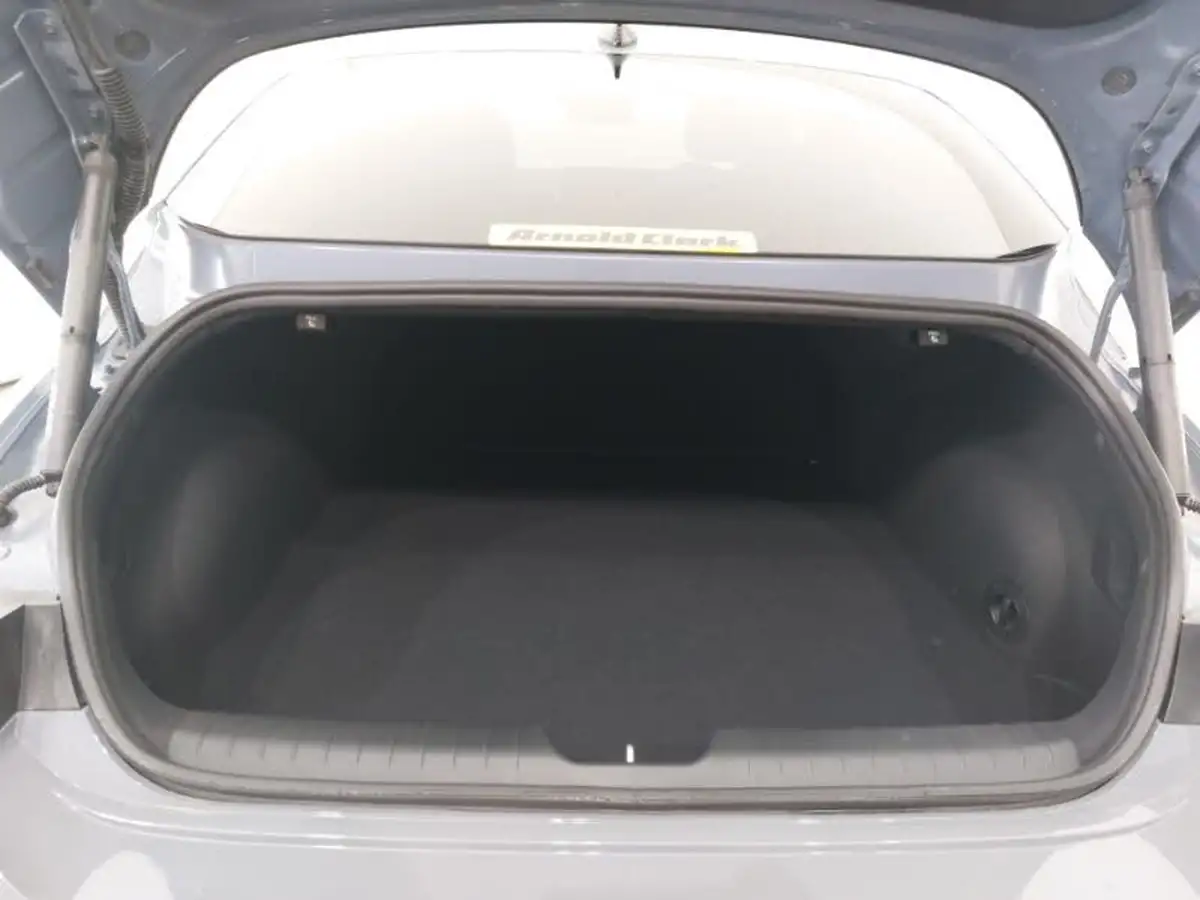2023-hyundai-ioniq-6-e-premium-228ps-single-rwd-big-7