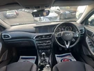 2017-infiniti-q30-15d-se-small-9
