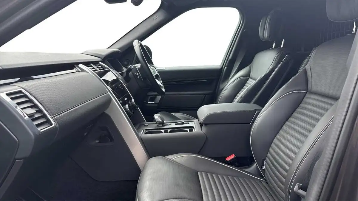 2023-land-rover-discovery-30-d300-commercial-dynamic-hse-big-2