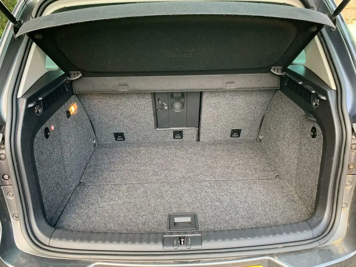2011-volkswagen-tiguan-20td-match-140ps-dsg-big-34