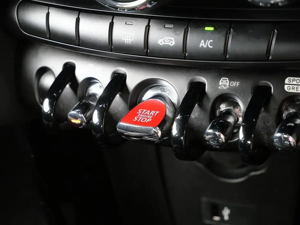 2022-mini-cooper-20-cooper-s-sport-hatchback-3d-auto-big-23
