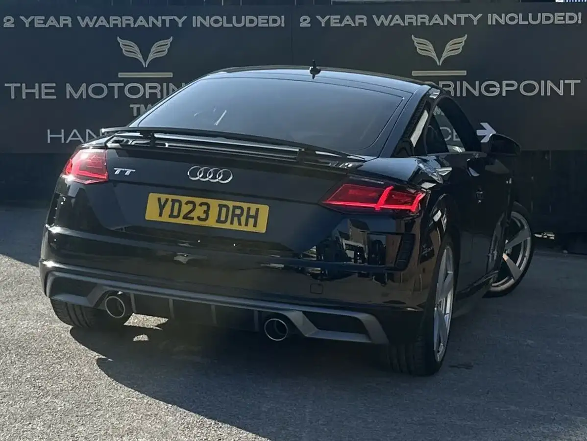 2023-audi-tt-coupe-20-40-tfsi-s-line-big-3