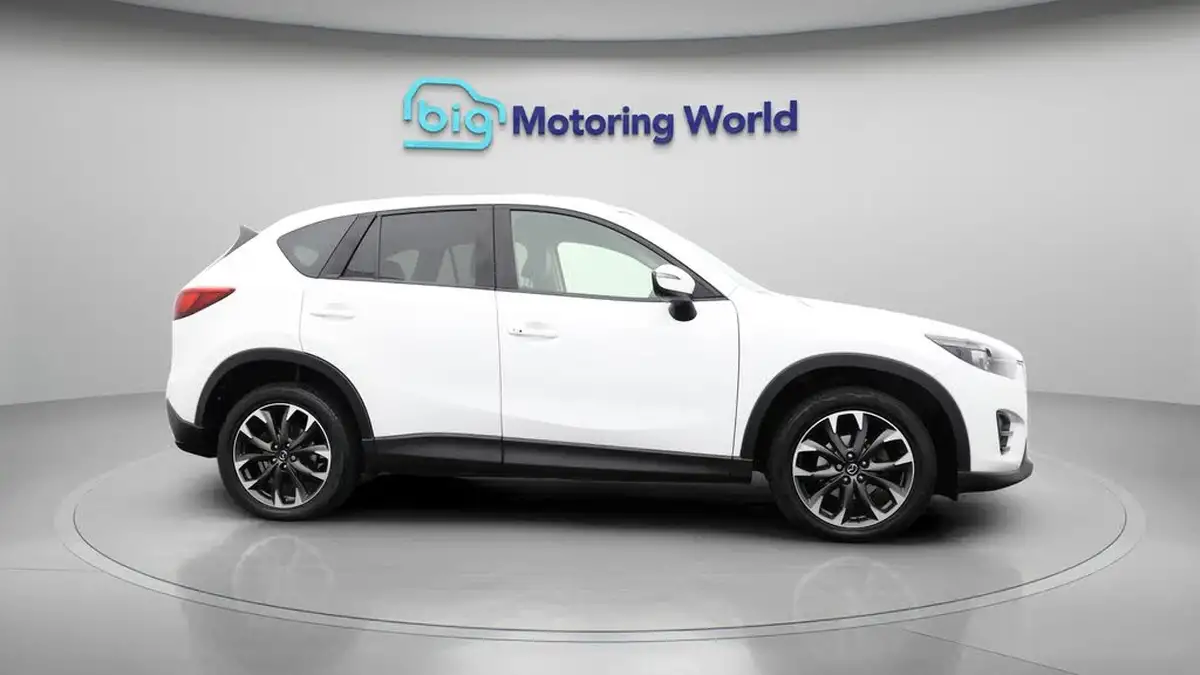2017-mazda-cx-5-22td-sport-nav-175ps-awd-ss-auto-big-8