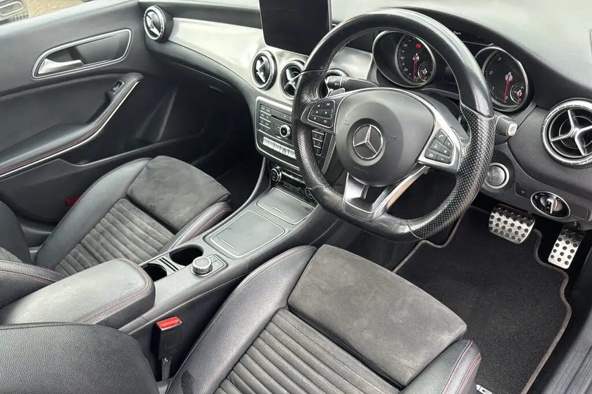 2018-mercedes-benz-cla-21d-cla-220d-amg-line-night-edition-177ps-ss-coupe-4d-big-8