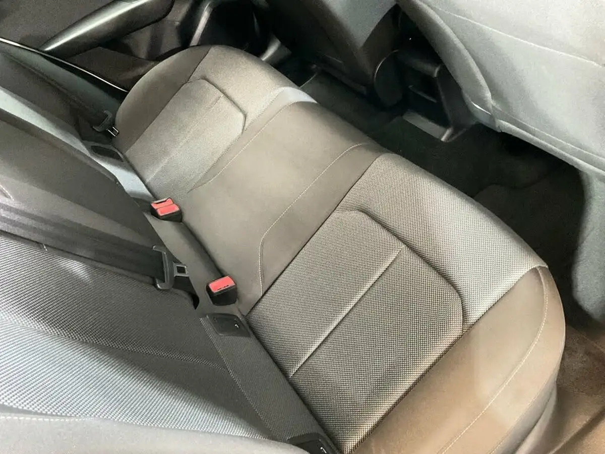 2019-audi-q2-16-30-tdi-sport-big-25