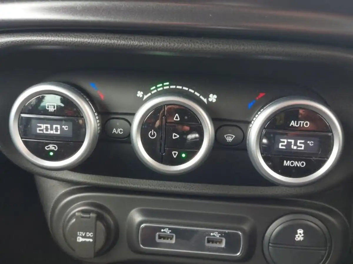 2021-fiat-500l-14-sport-ss-big-15