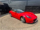 2010-ferrari-california-43-small-48