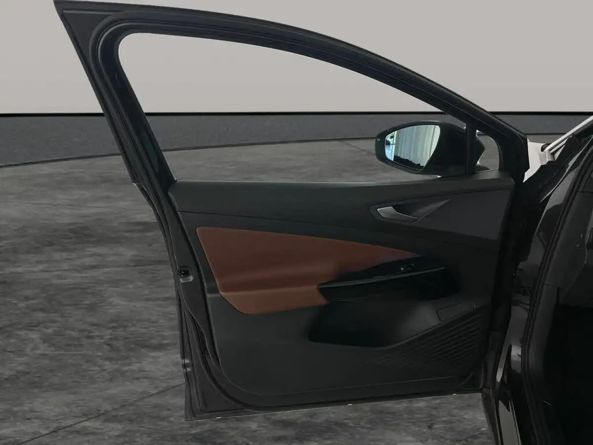 2021-volkswagen-id4-e-first-edition-big-17