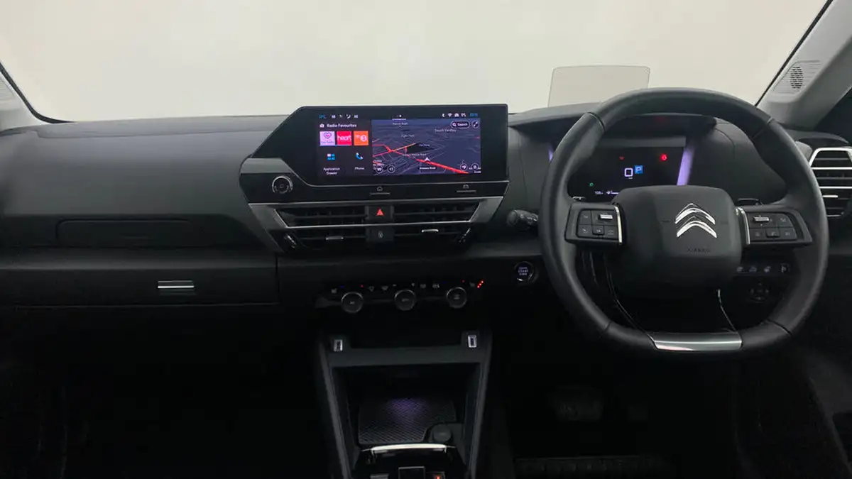 2024-citroen-c4-x-12-puretech-max-130ps-ss-eat8-big-8