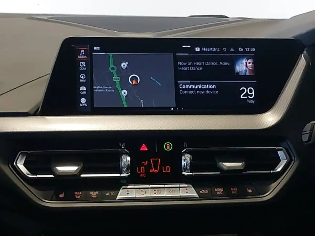 2024-bmw-1-series-15-118i-m-sport-lcp-big-7