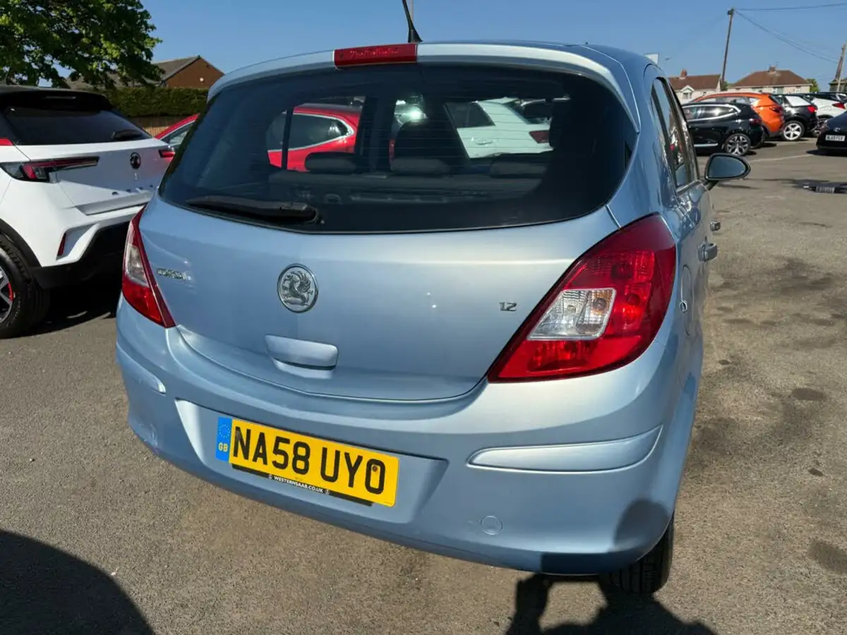 2008-vauxhall-corsa-12-life-16v-5d-big-24