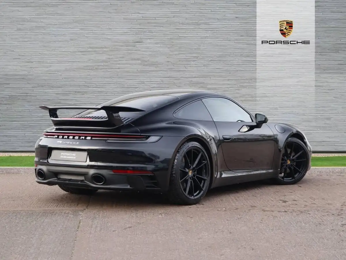 2024-porsche-911-30-carrera-4s-coupe-pdk-big-2