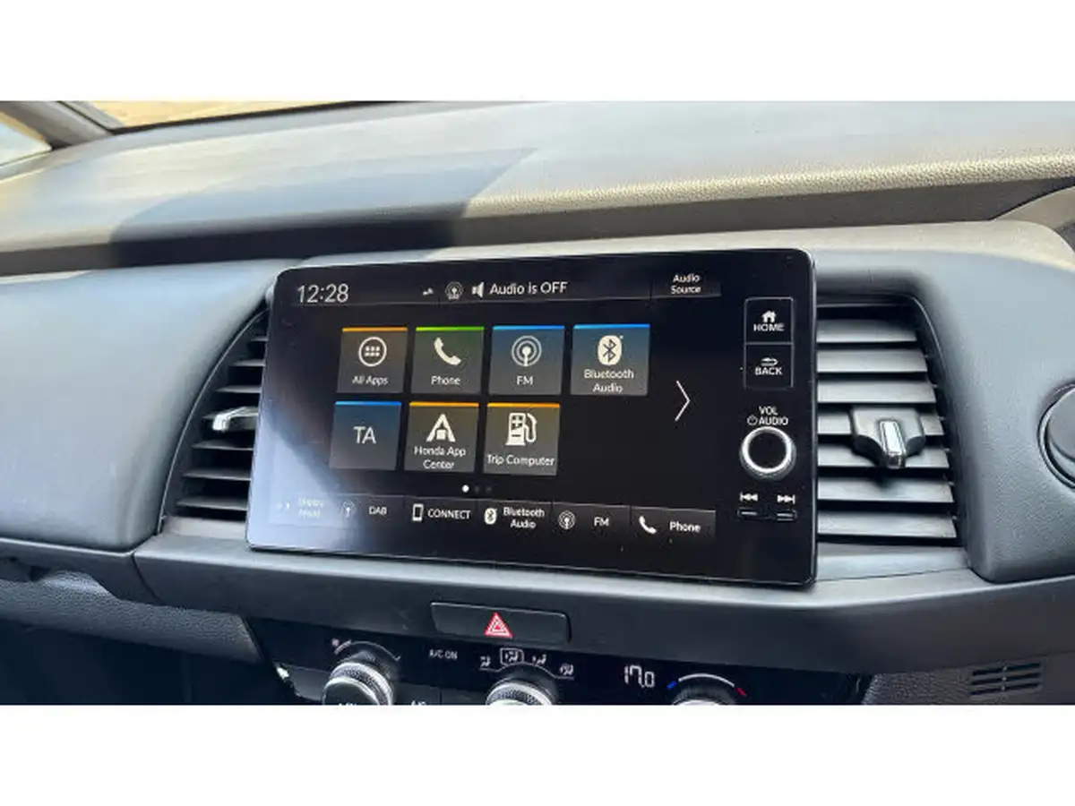 2022-honda-jazz-15-i-mmd-sr-109ps-big-11