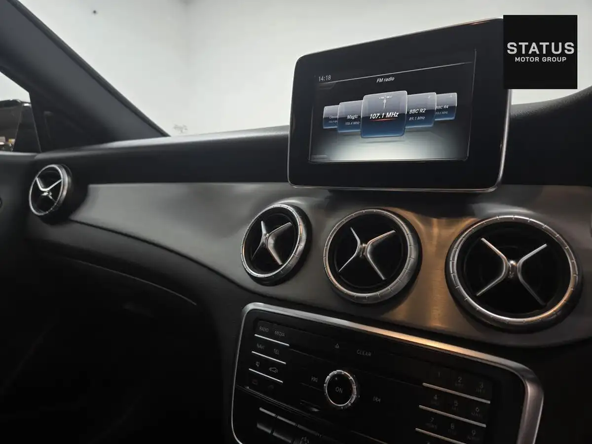 2015-mercedes-benz-c-class-21cdi-c220-amg-line-ss-saloon-4d-7g-tronic-plus-big-21