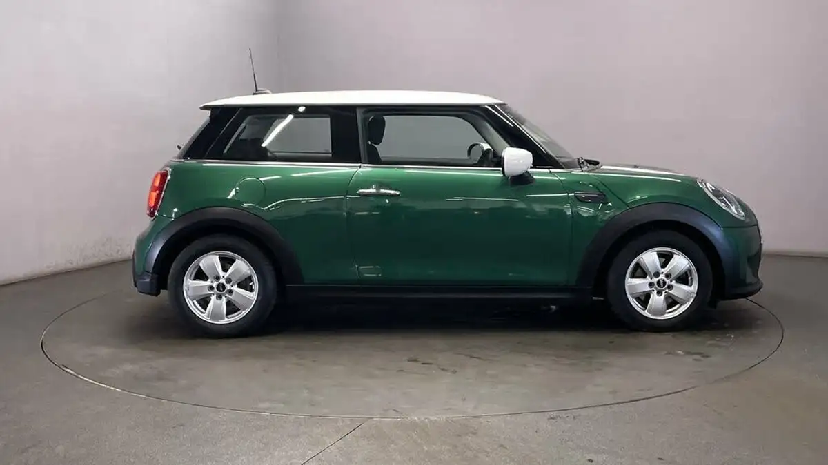 2021-mini-cooper-15-cooper-classic-hatchback-3d-auto-big-8