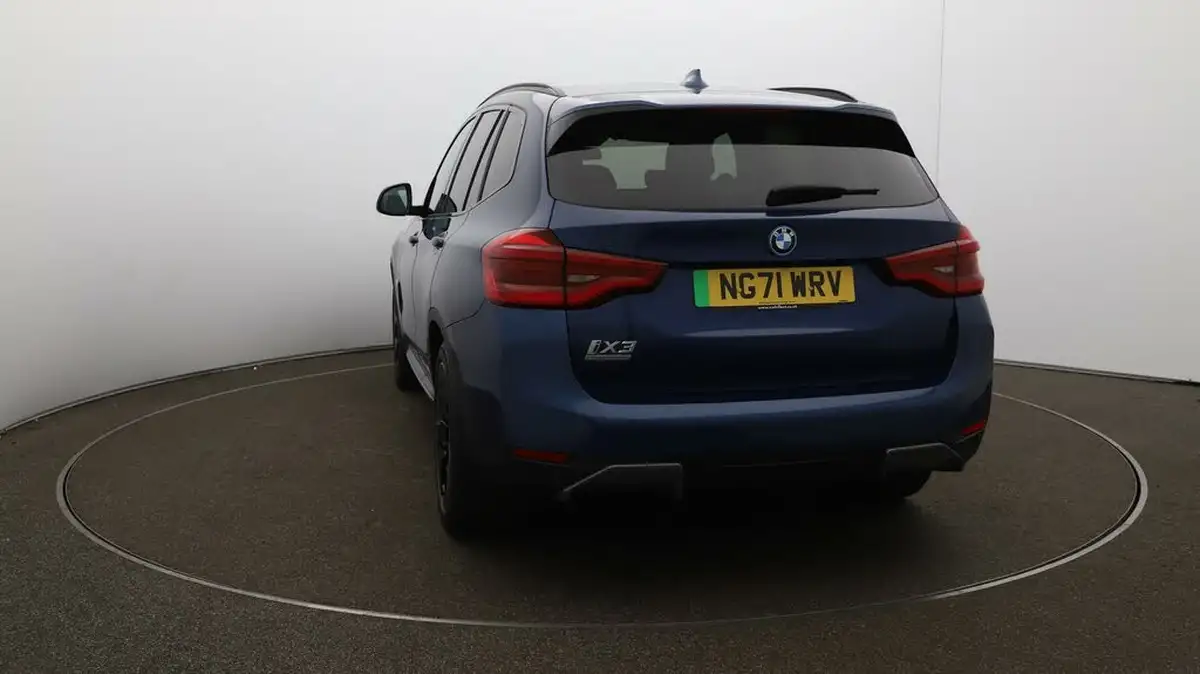 2022-bmw-ix3-e-premier-edition-big-62