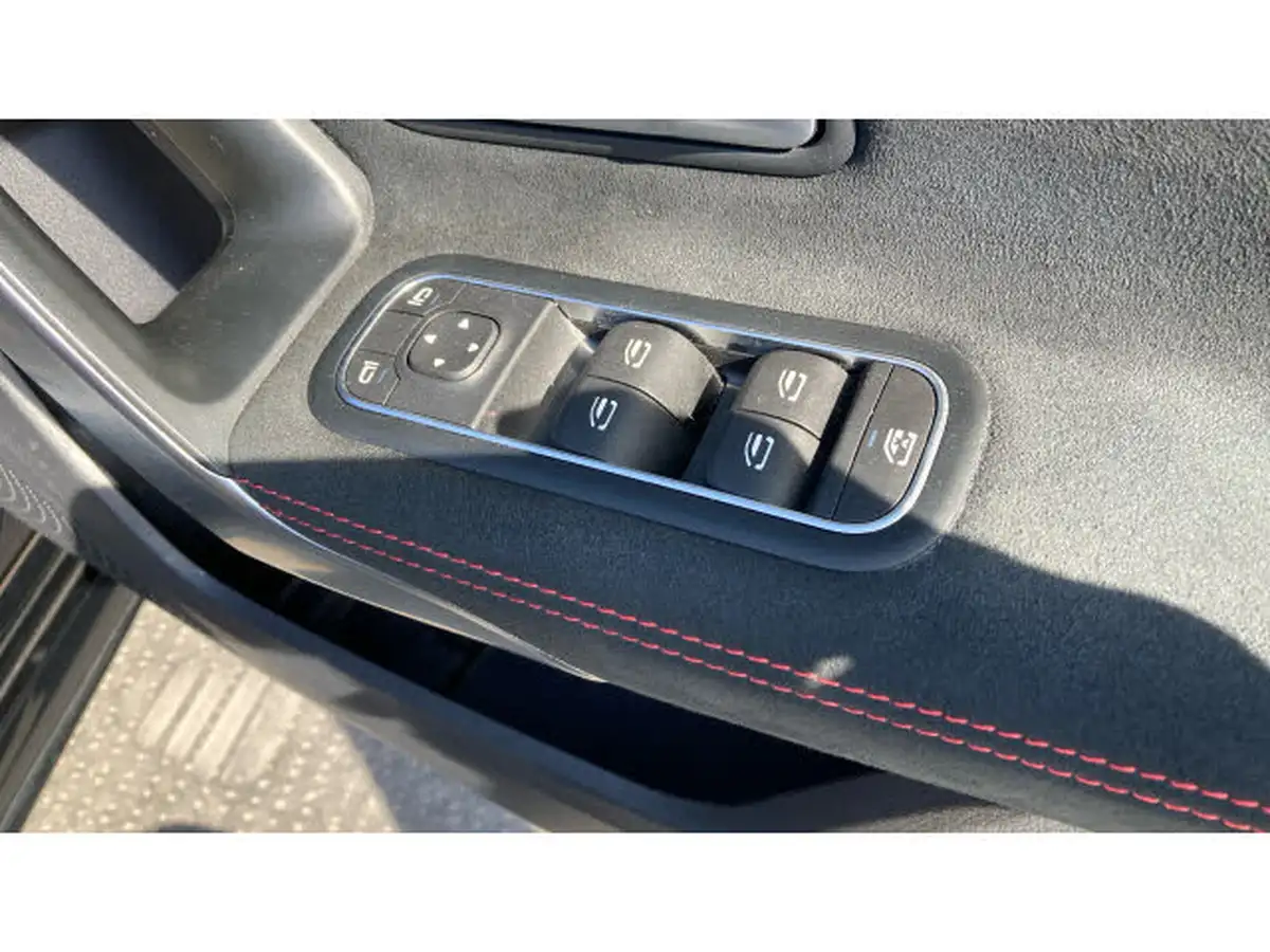 2021-mercedes-benz-a-class-20d-a220d-amg-line-hatchback-5d-big-30
