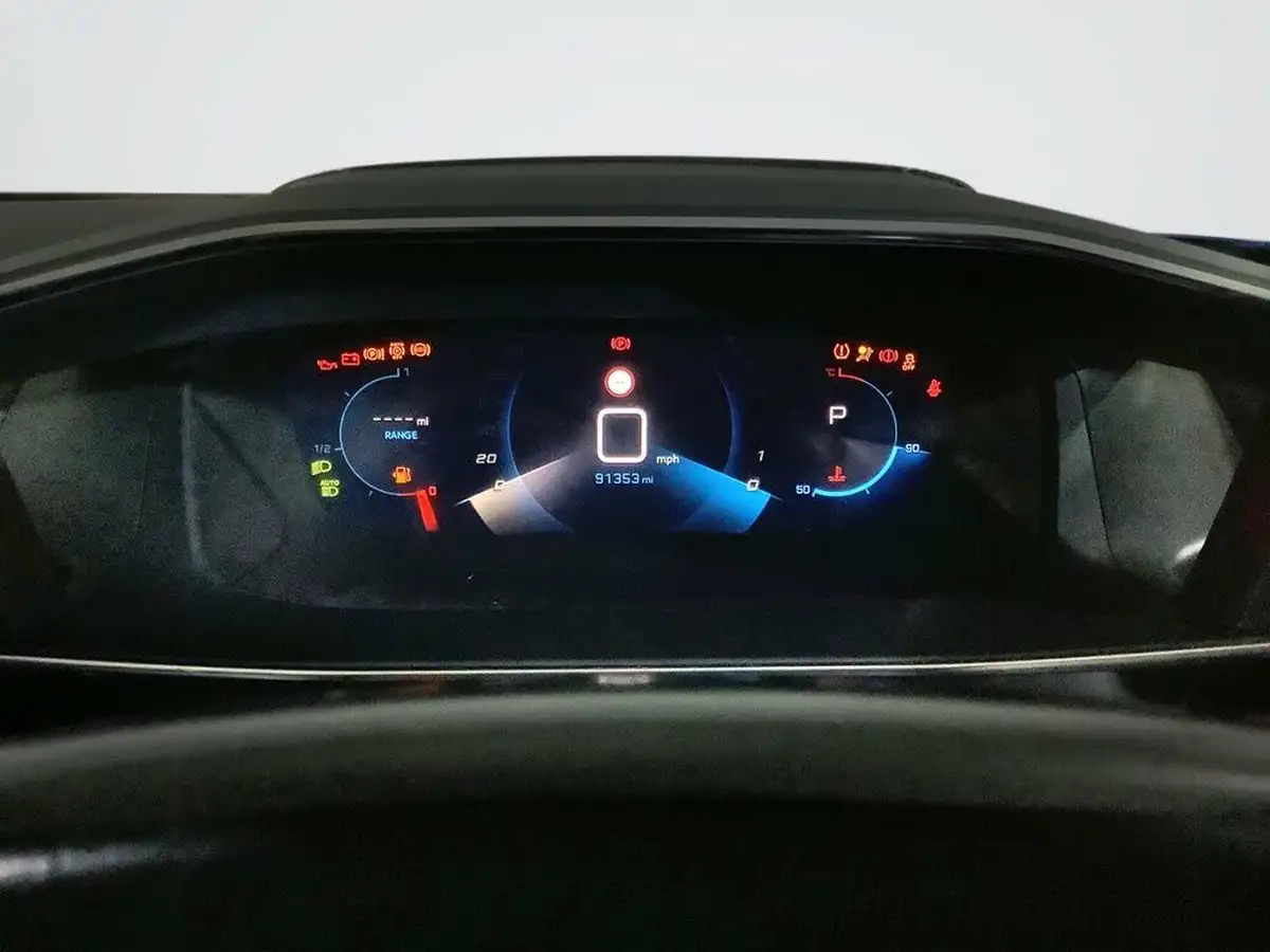 2020-peugeot-2008-suv-12-puretech-gt-155bhp-eat8-big-19