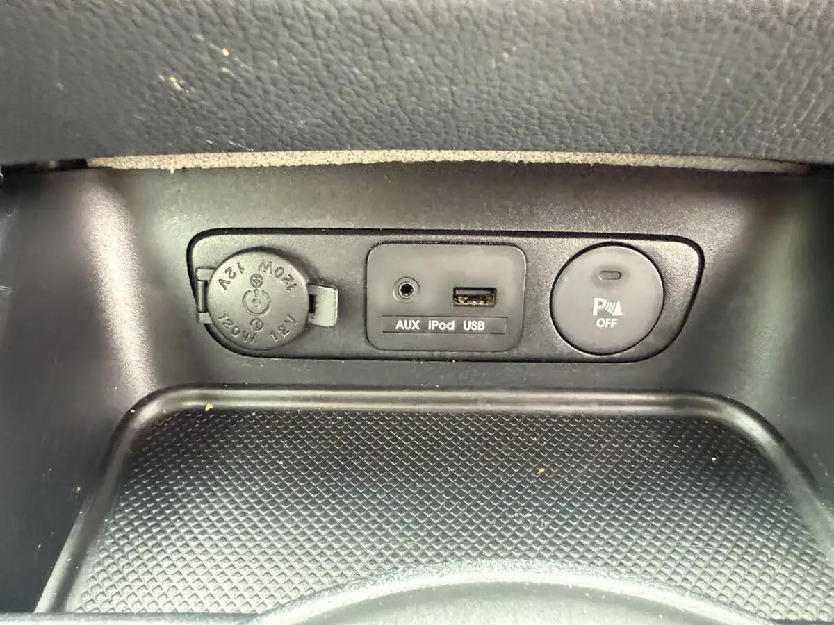 2011-kia-sportage-17td-3-big-20