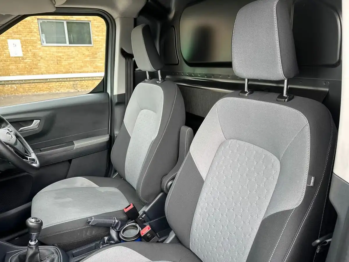 2024-ford-transit-courier-15tdci-limited-100pseu6d-big-15