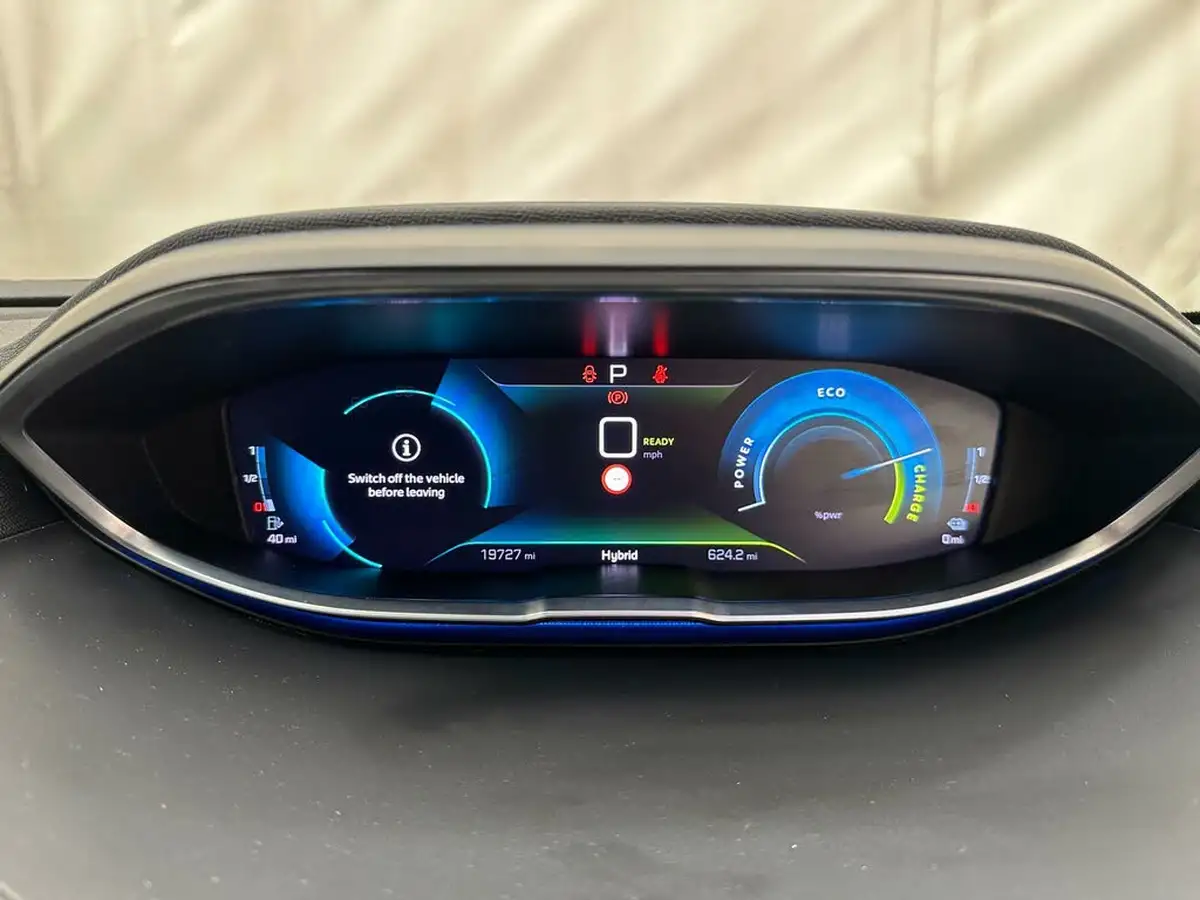 2022-peugeot-3008-suv-16-puretech-allure-premium-225bhp-hybrid-big-11