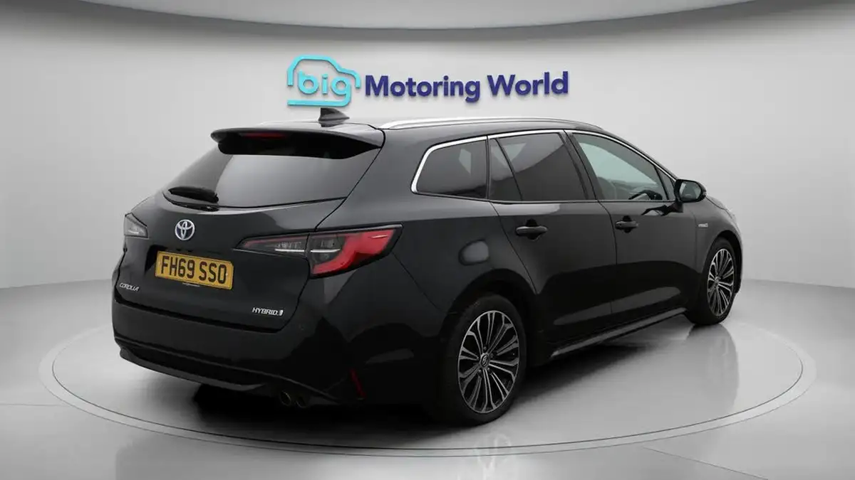 2020-toyota-corolla-20-vvt-i-excel-spare-wheel-touring-sports-big-6