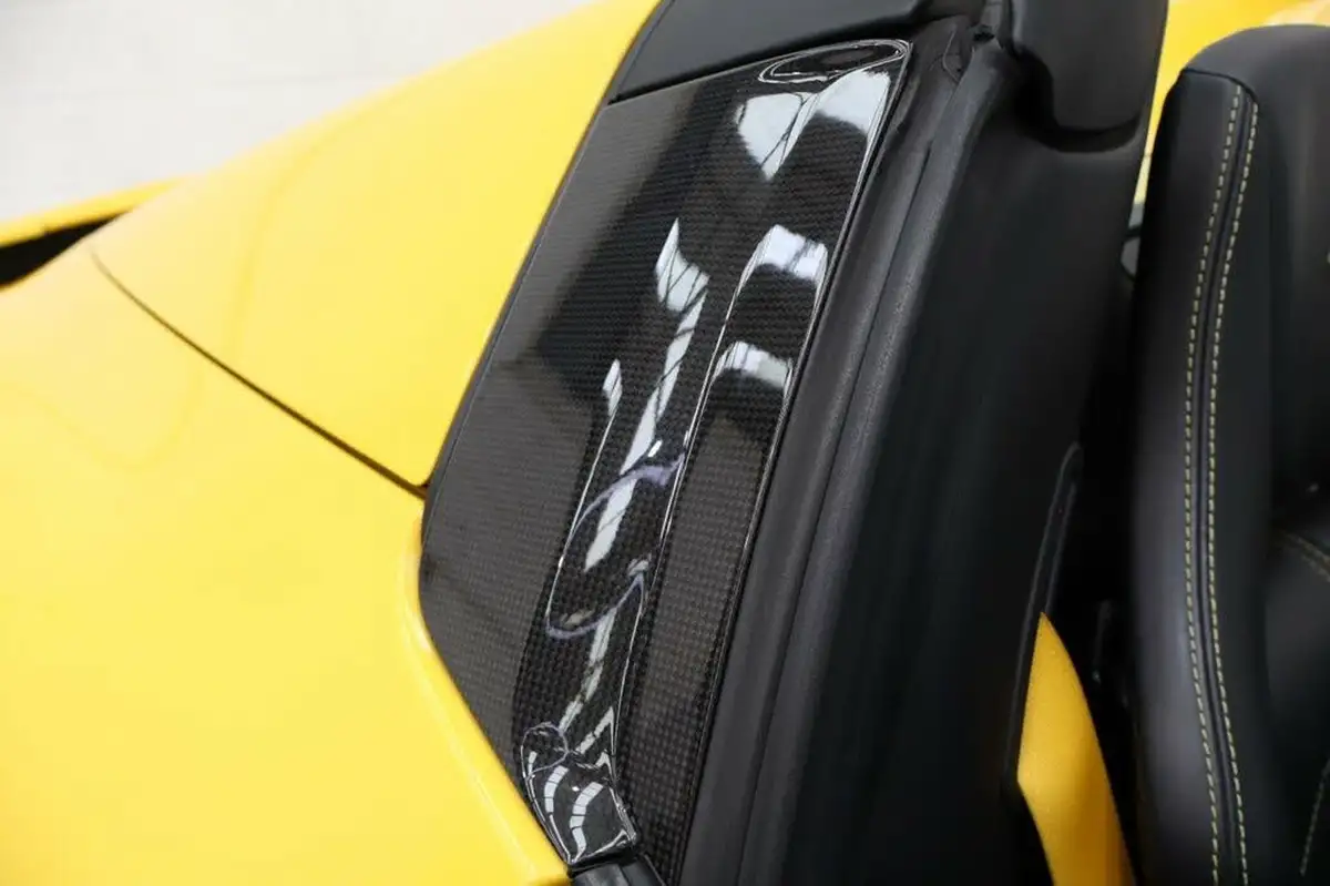 2012-ferrari-458-45-spider-big-6