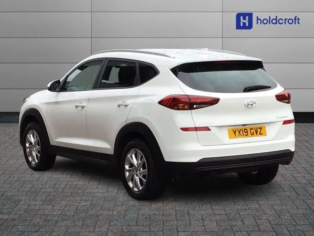 2019-hyundai-tucson-16-gdi-se-nav-big-1