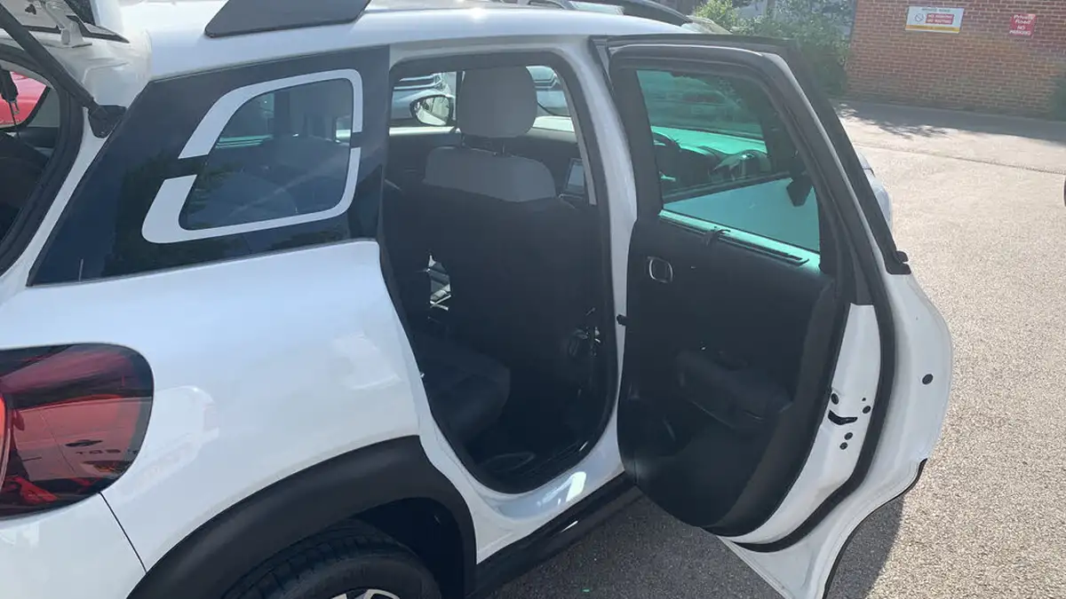 2021-citroen-c3-aircross-12-puretech-shine-plus-110ps-big-51