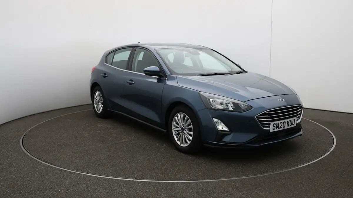 2020-ford-focus-15-titanium-hatchback-big-41
