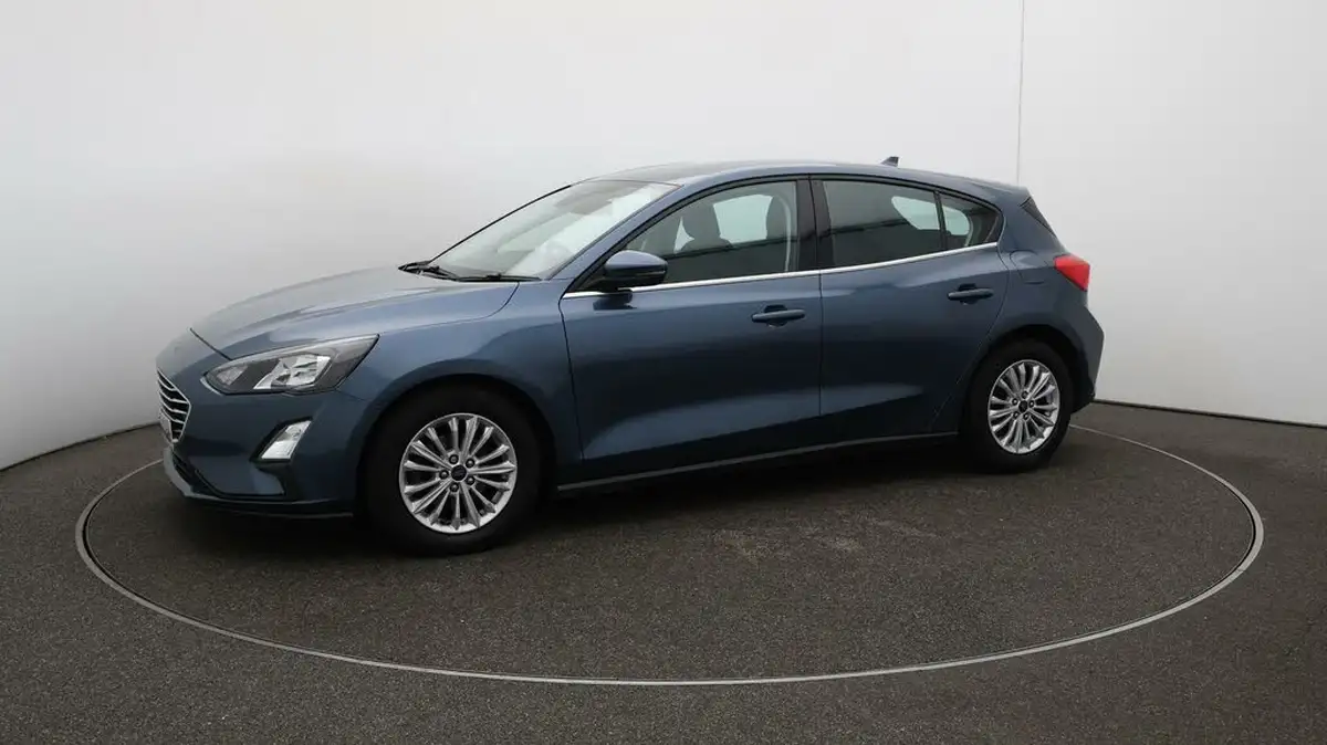2020-ford-focus-15-titanium-hatchback-big-65