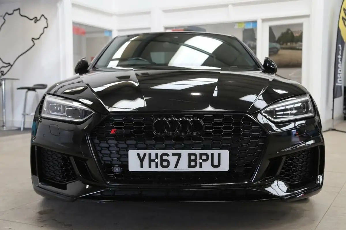 2017-audi-rs5-29-tfsi-quattro-big-5