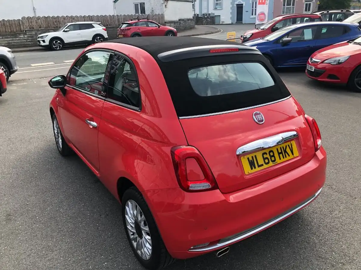 2019-fiat-500c-12-lounge-ss-big-10
