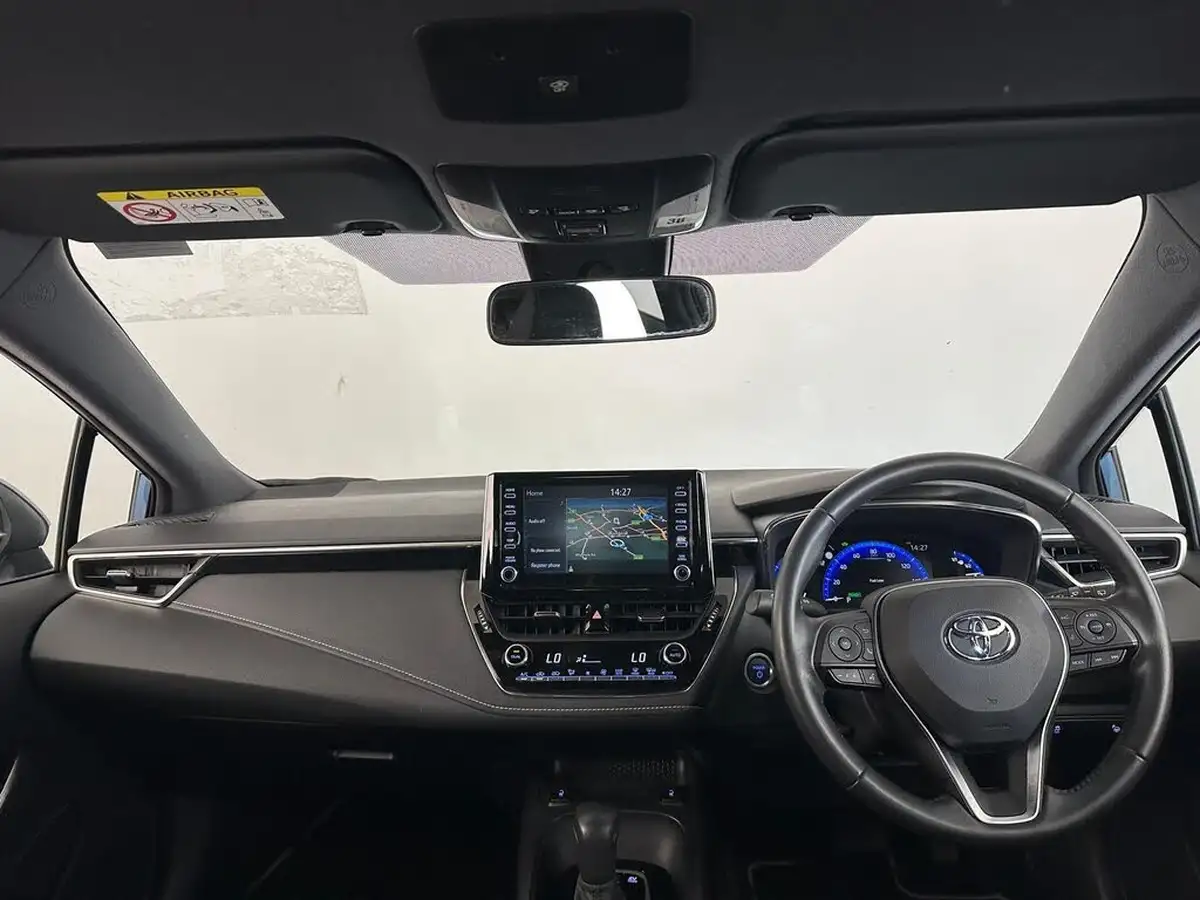 2021-toyota-corolla-18-vvt-i-icon-tech-trk-hatchback-5d-big-9
