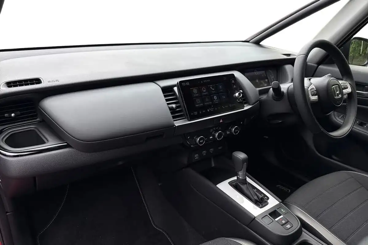 2024-honda-jazz-15-i-mmd-crosstar-advance-big-15