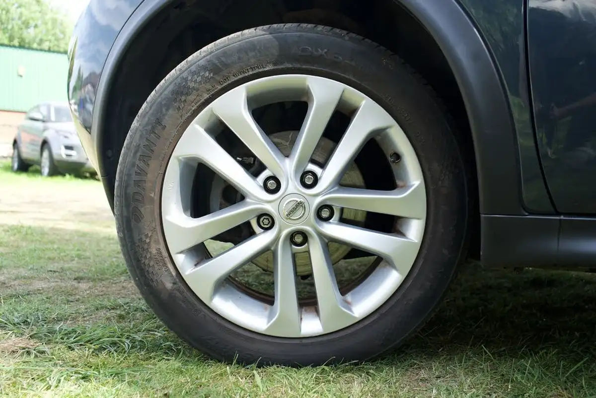 2012-nissan-juke-16-tekna-16v-1598cc-big-31
